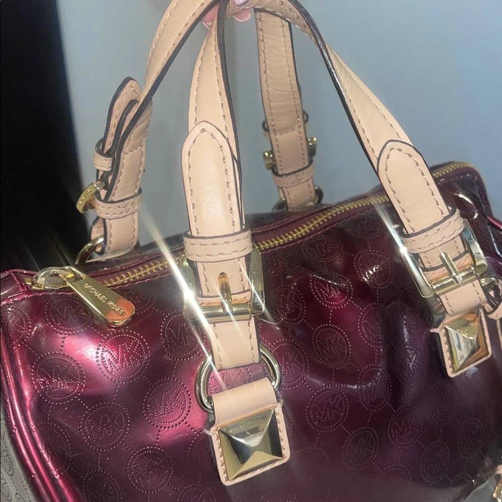 “Michael Kors” ✨ Women’s Hand Bag Purple/Burgundy Patent Leather Grayson Satchel - Picture 7 of 16